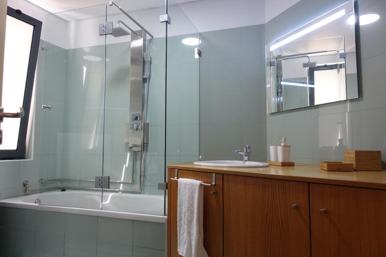 Em-Charming Apartment ปอนตาเดลกาดา ภายนอก รูปภาพ