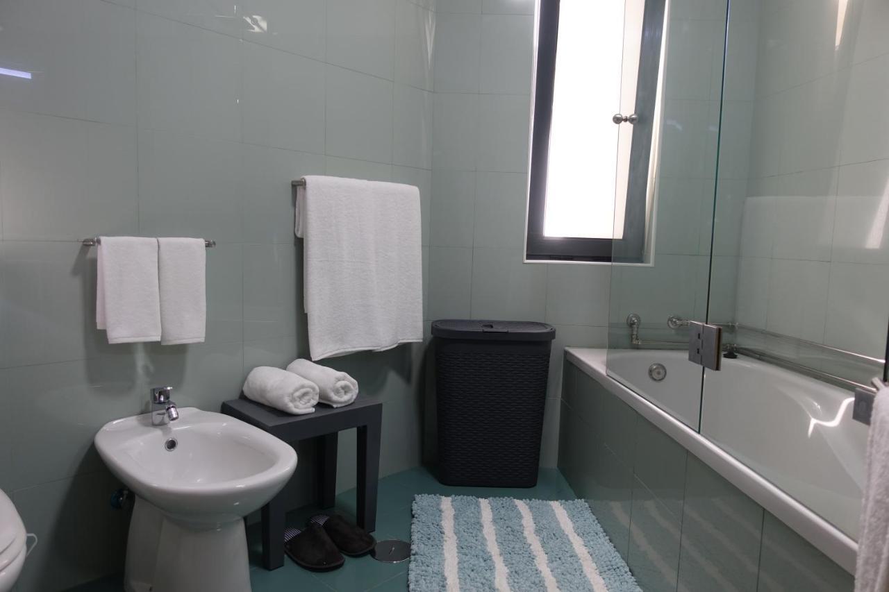 Em-Charming Apartment ปอนตาเดลกาดา ภายนอก รูปภาพ